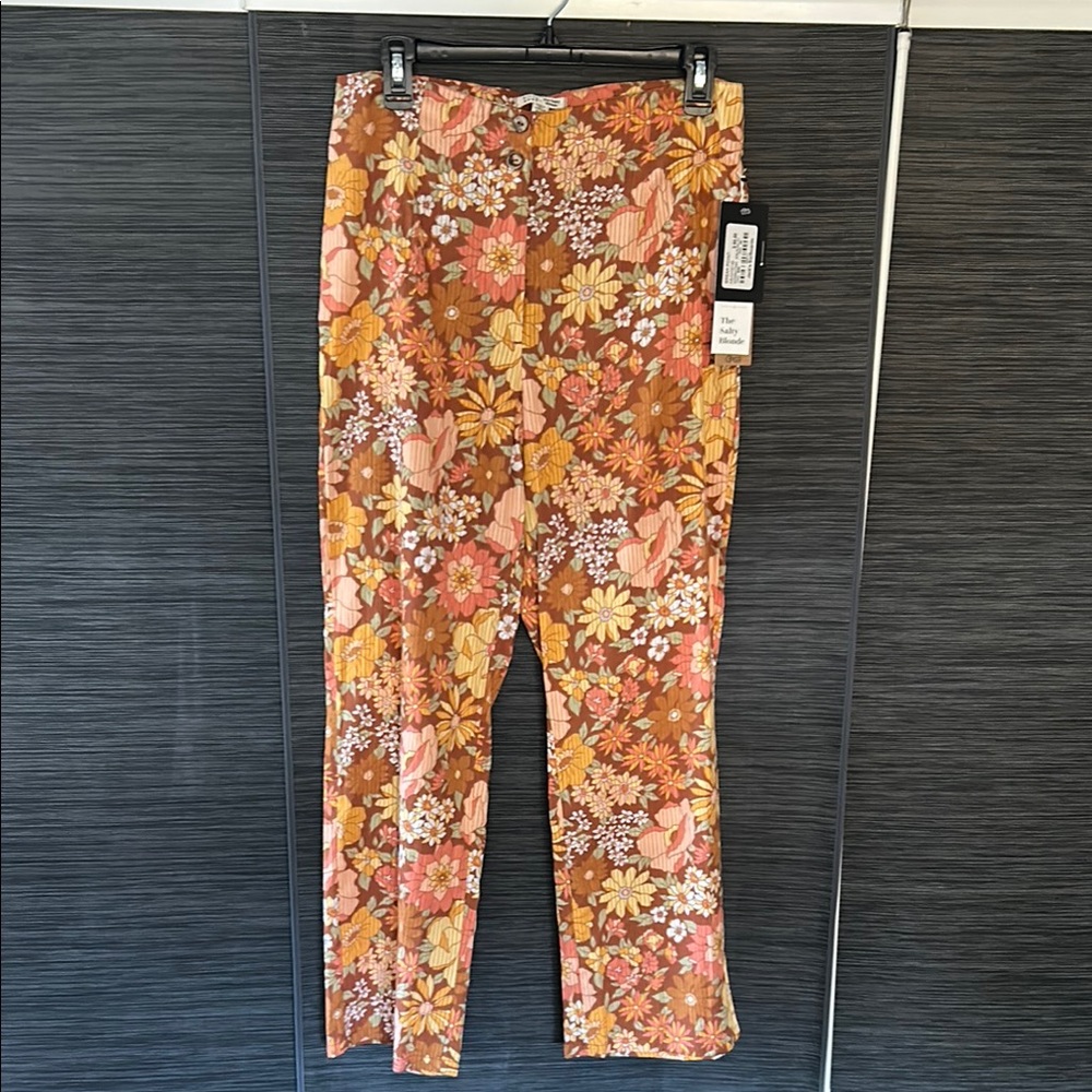 Billabong x The Salty Blonde Floral Patterned Pants in Brown and Orange